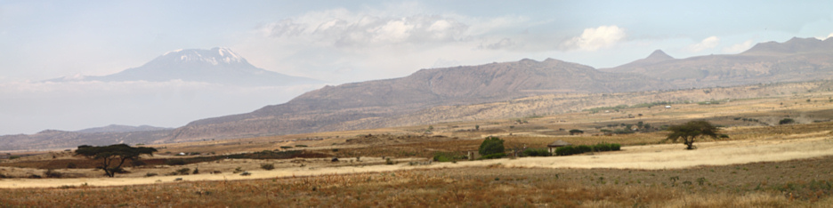 Kilamanjaro_4694_m_P4 Panorama_9_4x1.jpg